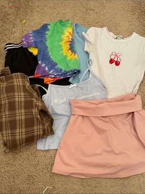 Women’s clothing bundle